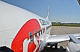 200 Ilustračné foto: Lietadlo  ČSA na letisku v Bratislave  (BTS) pred odletom do  Rima  (FCO)