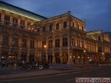 Staatsoper, Pohľad na Operu v noci