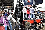 200