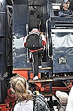 200